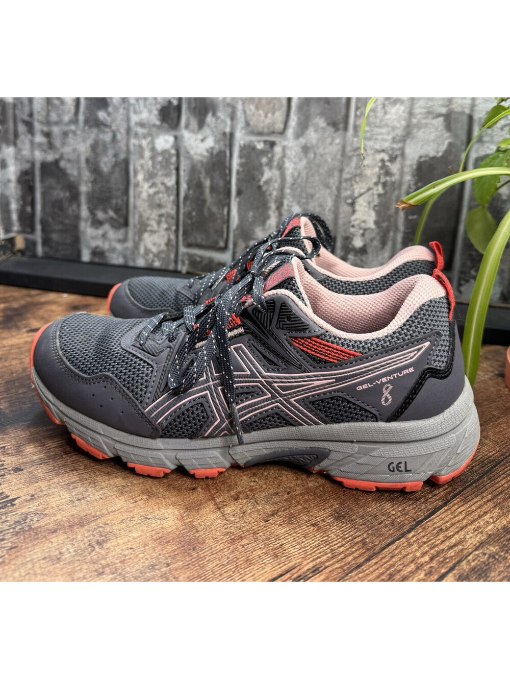 ASICS GEL-Venture Women’s Gray/Pink/Orange Low Top Lace-Up Logo Mesh 1012A708